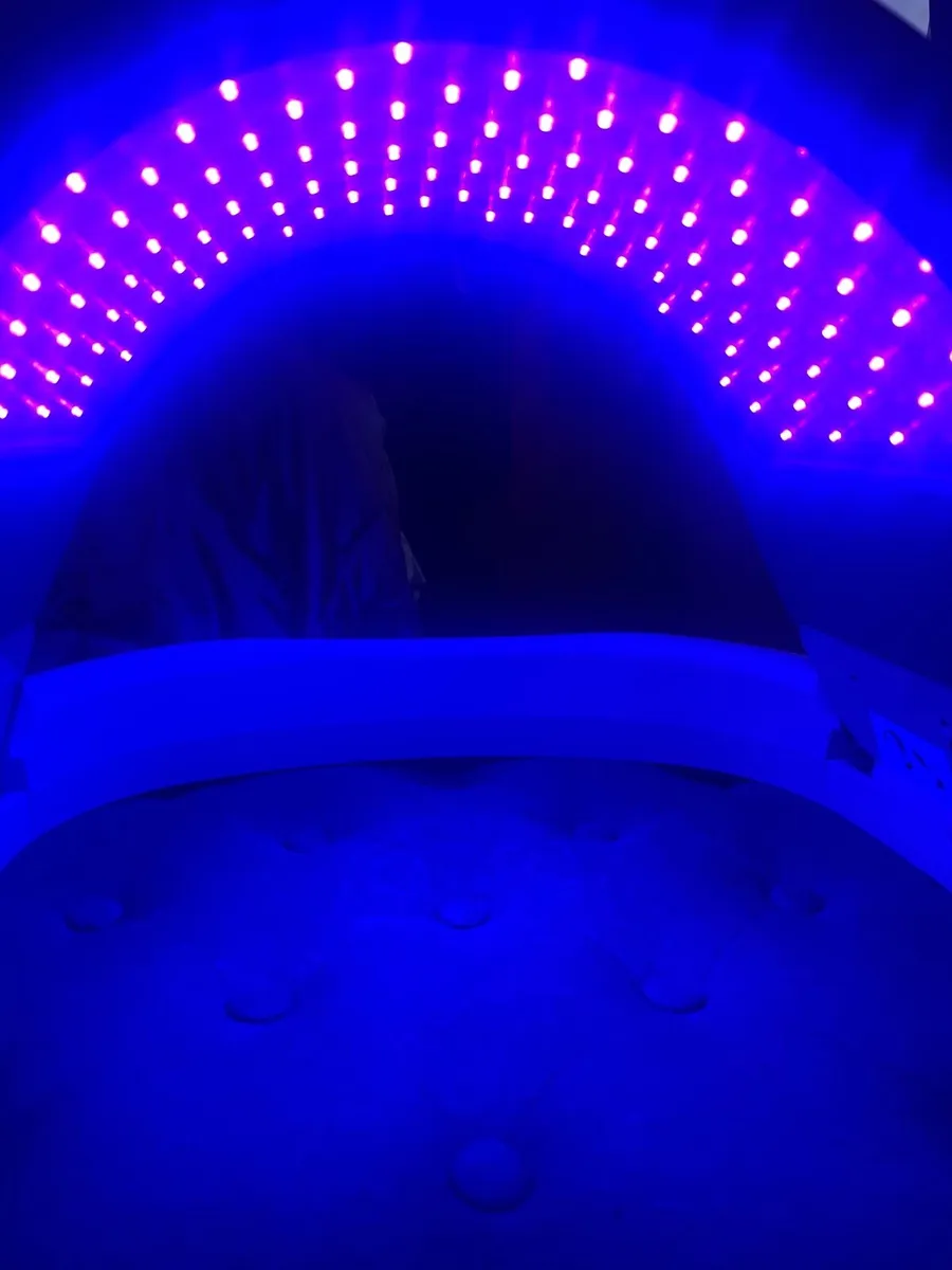 Dermalux Flex MD LED Light - Image 1