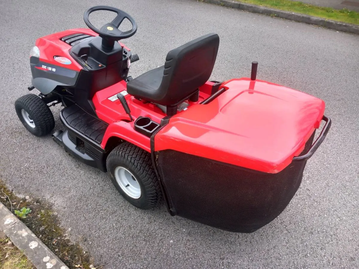 Ride on lawnmower - Image 4