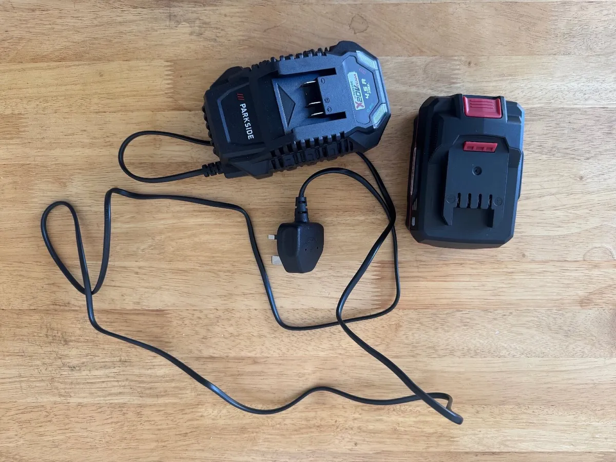 Cordless electric lawn mower - Image 2