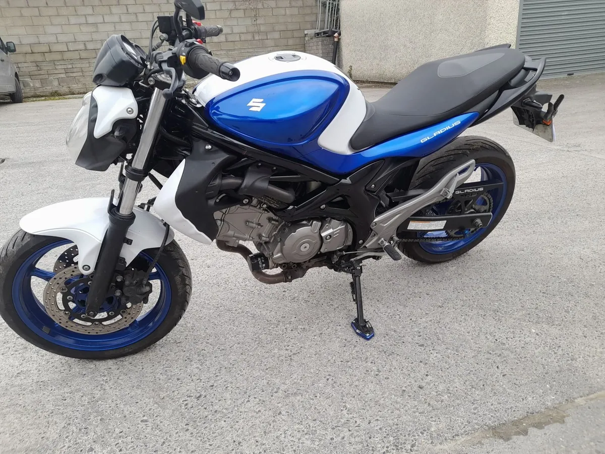 2014 Suzuki  SFV650 Gladius   SV 650 - Image 3
