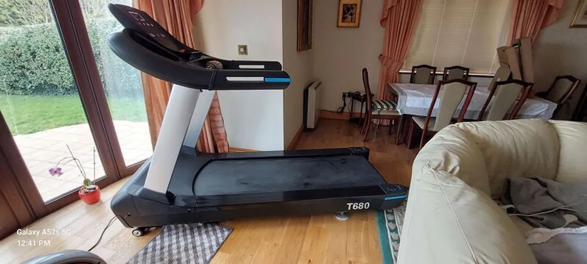 Treadmill and cross trainer - Image 2