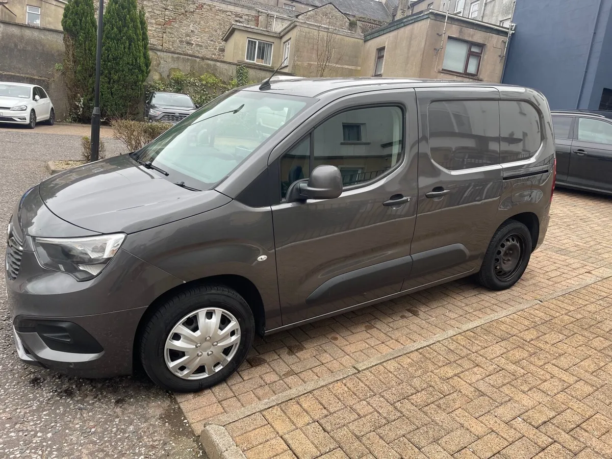 Vauxhall Combo 2019 - Image 2