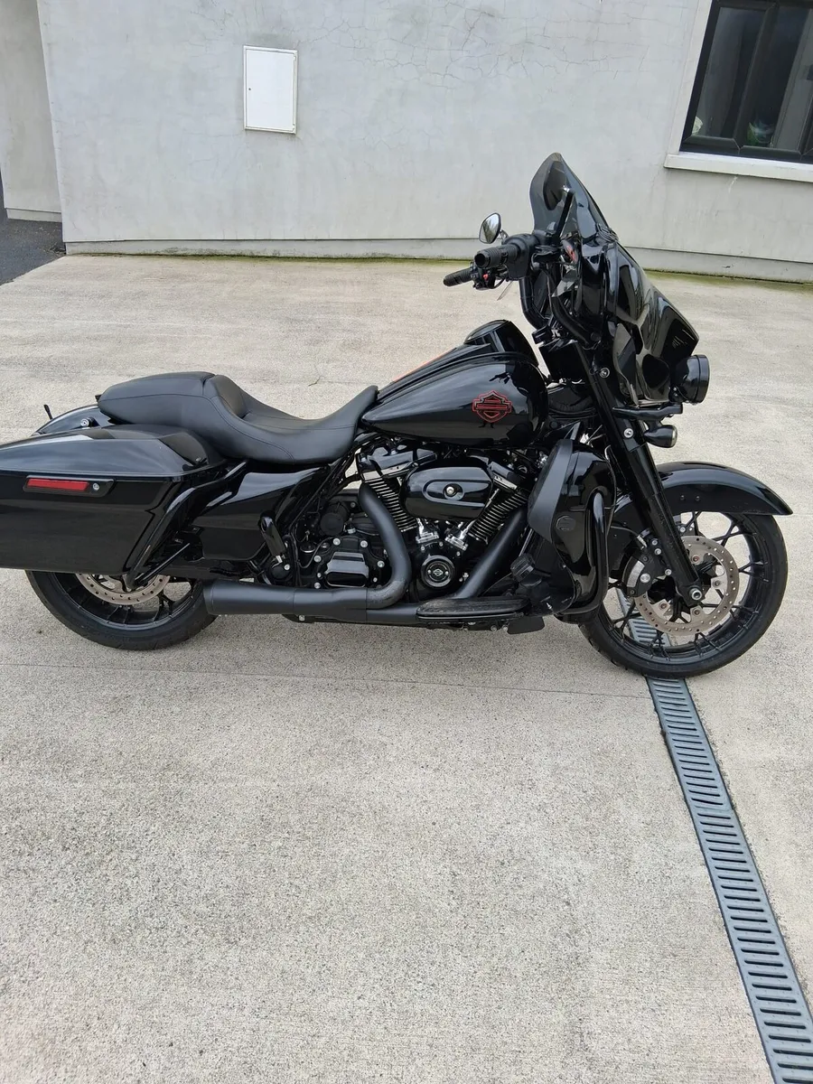 Harvey Davidson street glide - Image 1