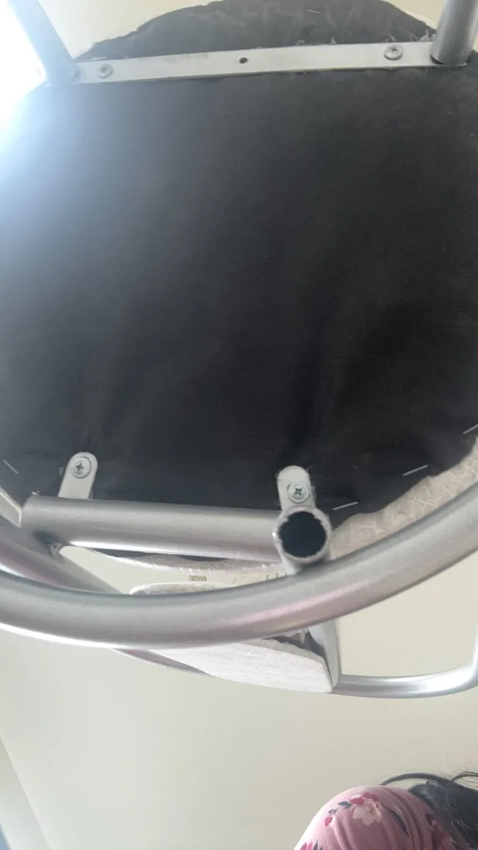 4 Light grey Kitchen chairs - Image 3