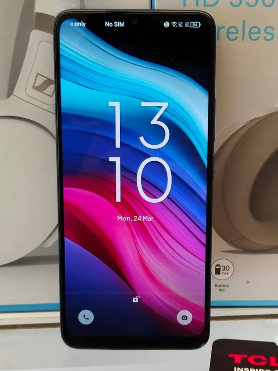 TCL 505 128GB 6.7" Ocean Blue Dual-SIM Factory Unlocked (Used) - Image 3