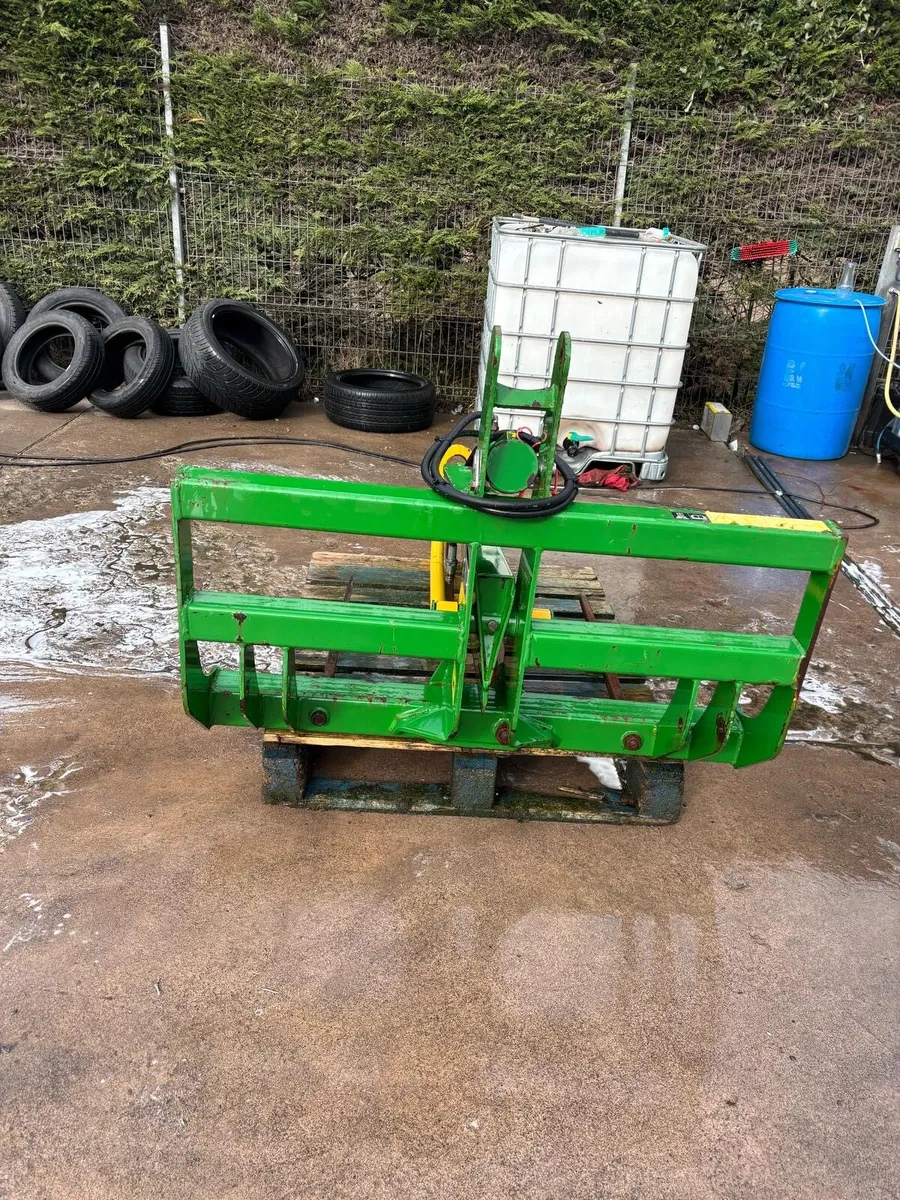 Bale splitter - Image 4