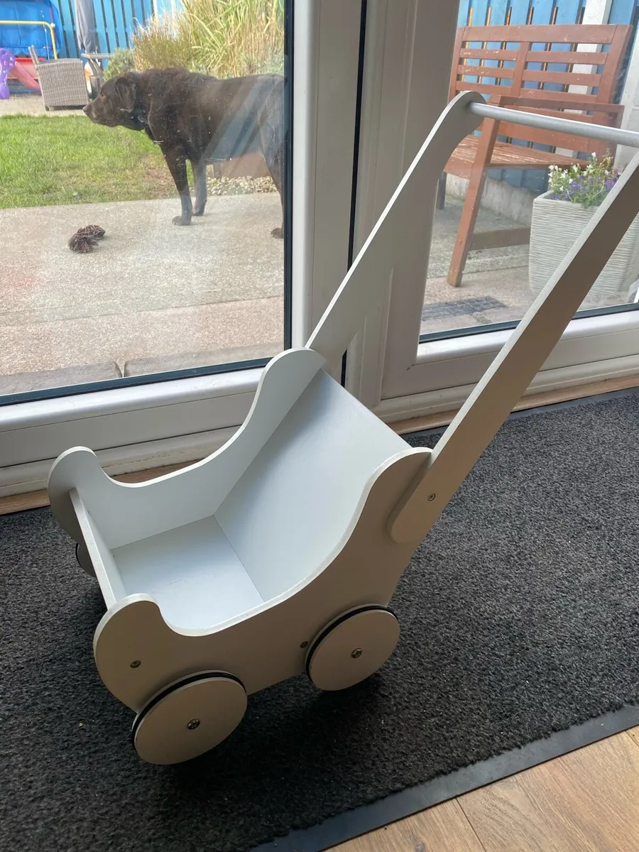 Doll buggy wood - Image 1
