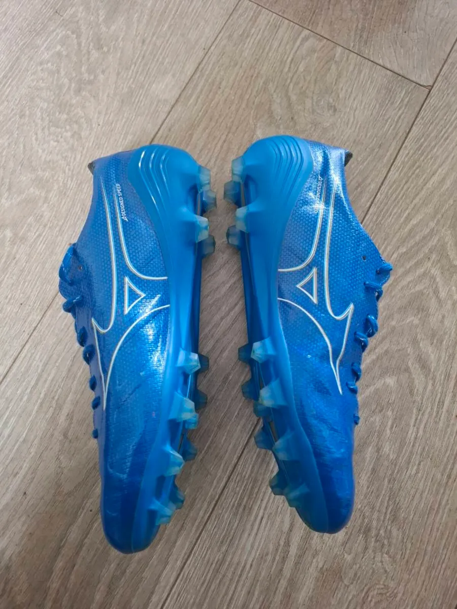 Mizuno Alpha Elite - Image 3