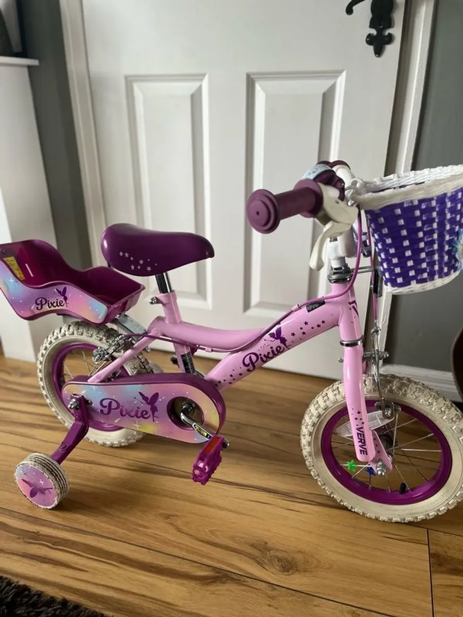 Girls 12inch bike - Image 1