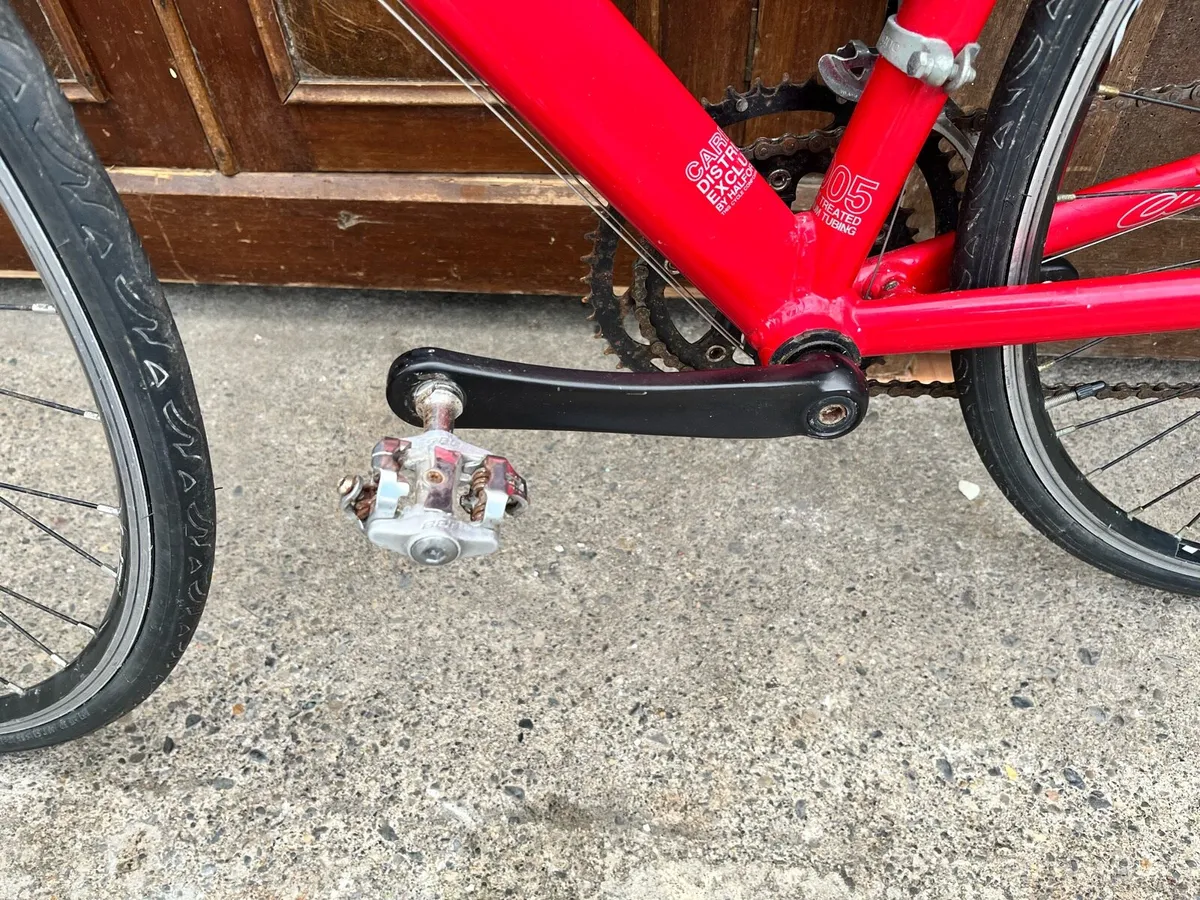 Carrera Virtuoso Road Bike - Image 4