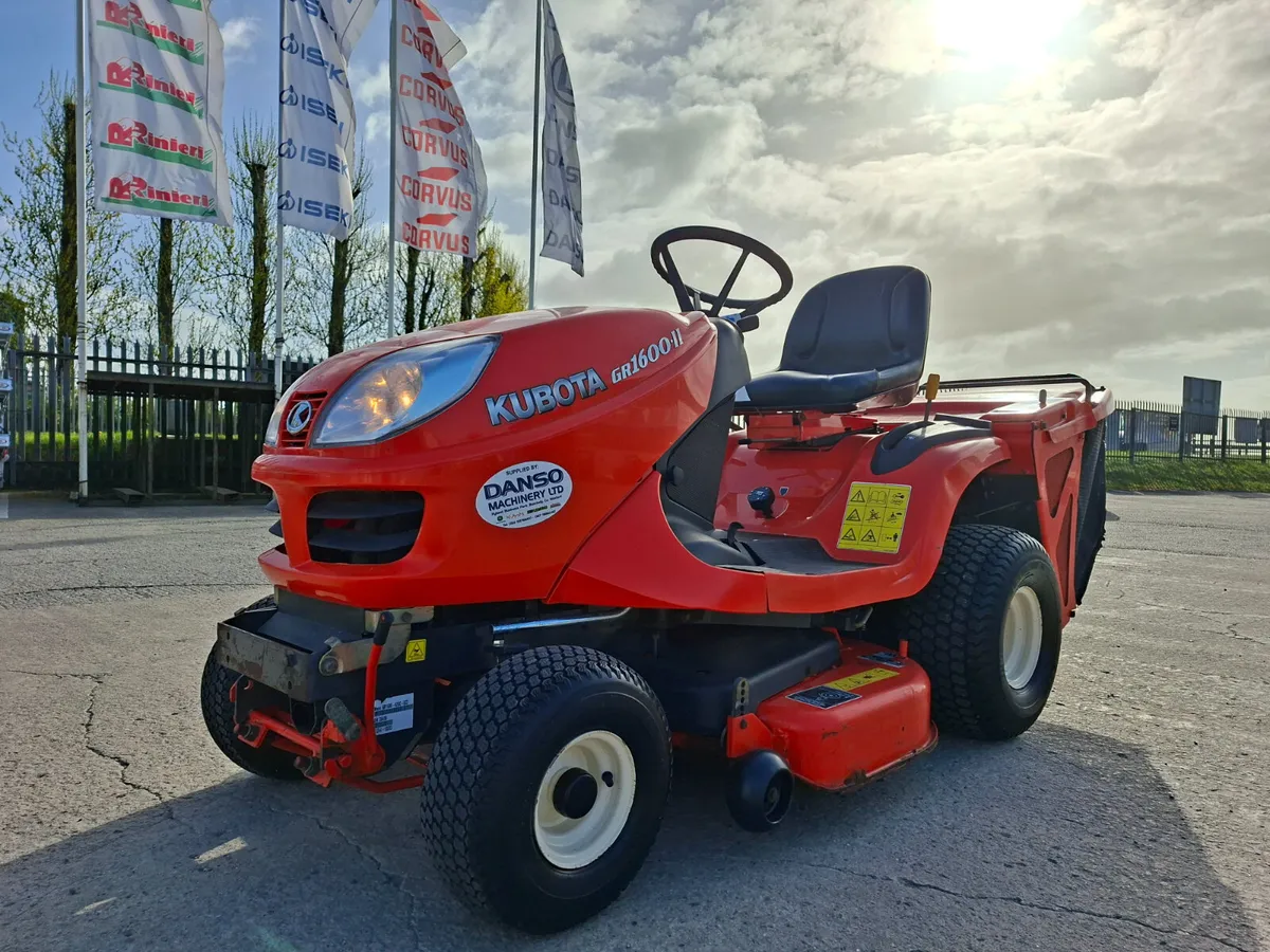 Kubota GR1600 ride on mower - Image 2