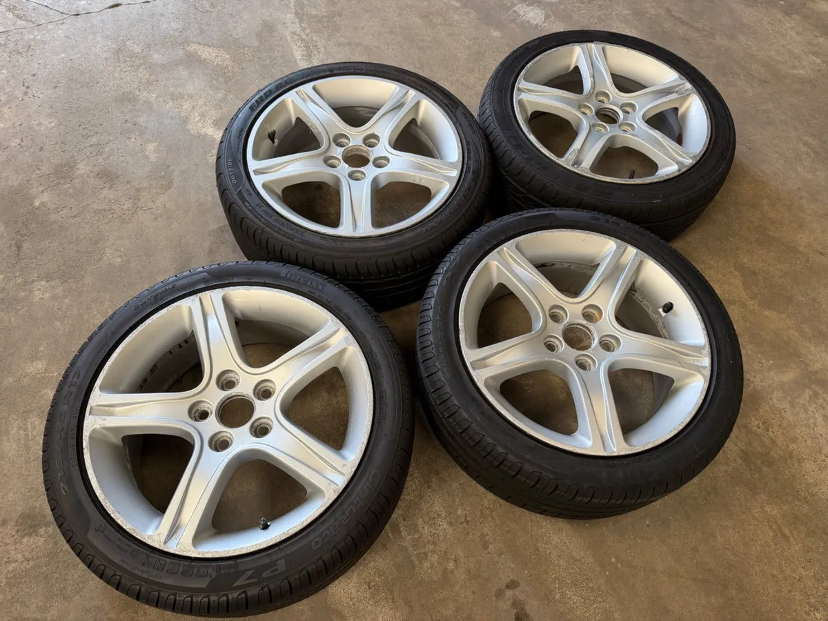 LEXUS IS200 SPORT ALLOYS - Image 2