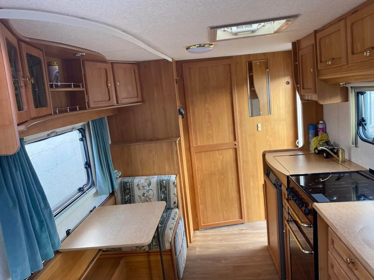 Fleetwood Colchester - Image 4