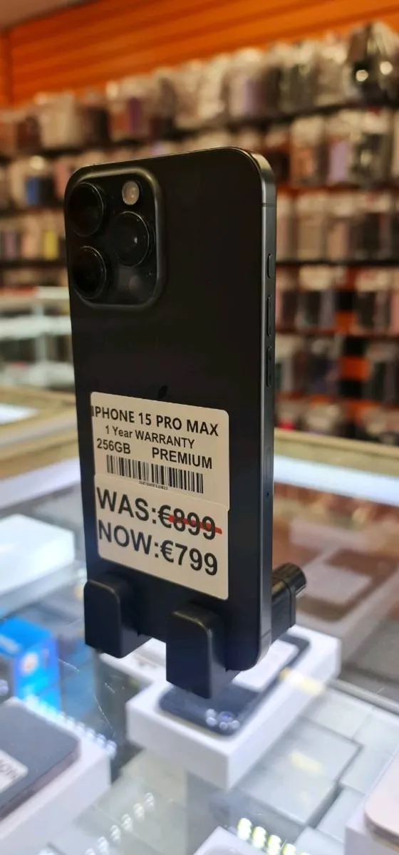 Iphone 15 pro max 1 year warranty 256GB - Image 2
