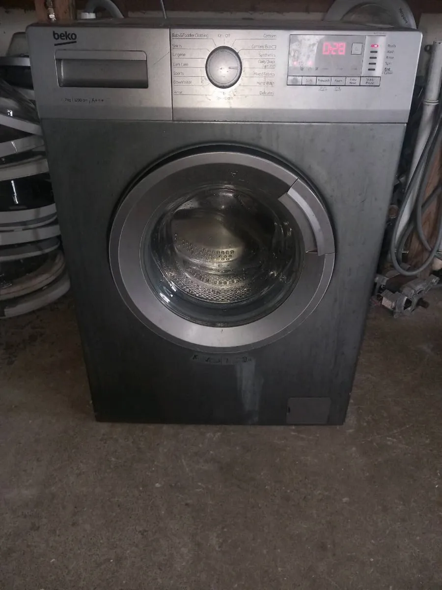 Beko 7kg washing machine - Image 1