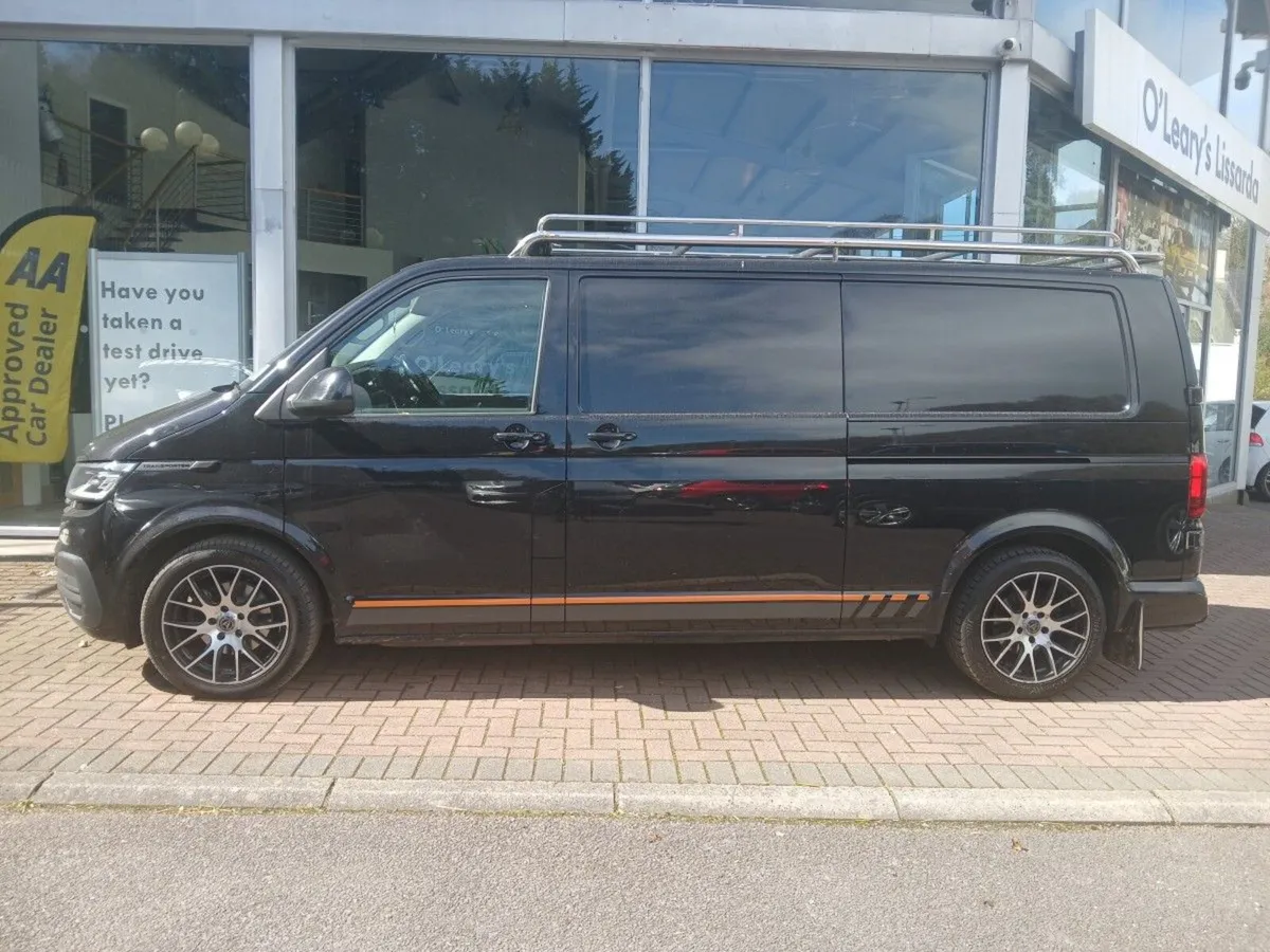 Volkswagen Transporter  2.0 TDi Highline Lwb 110BH - Image 4