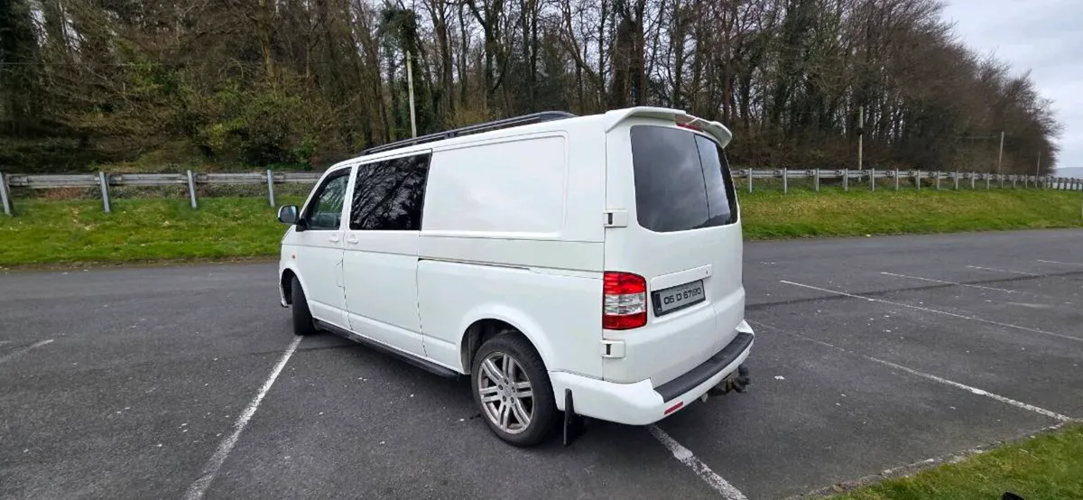 Volkswagen Transporter - Image 4