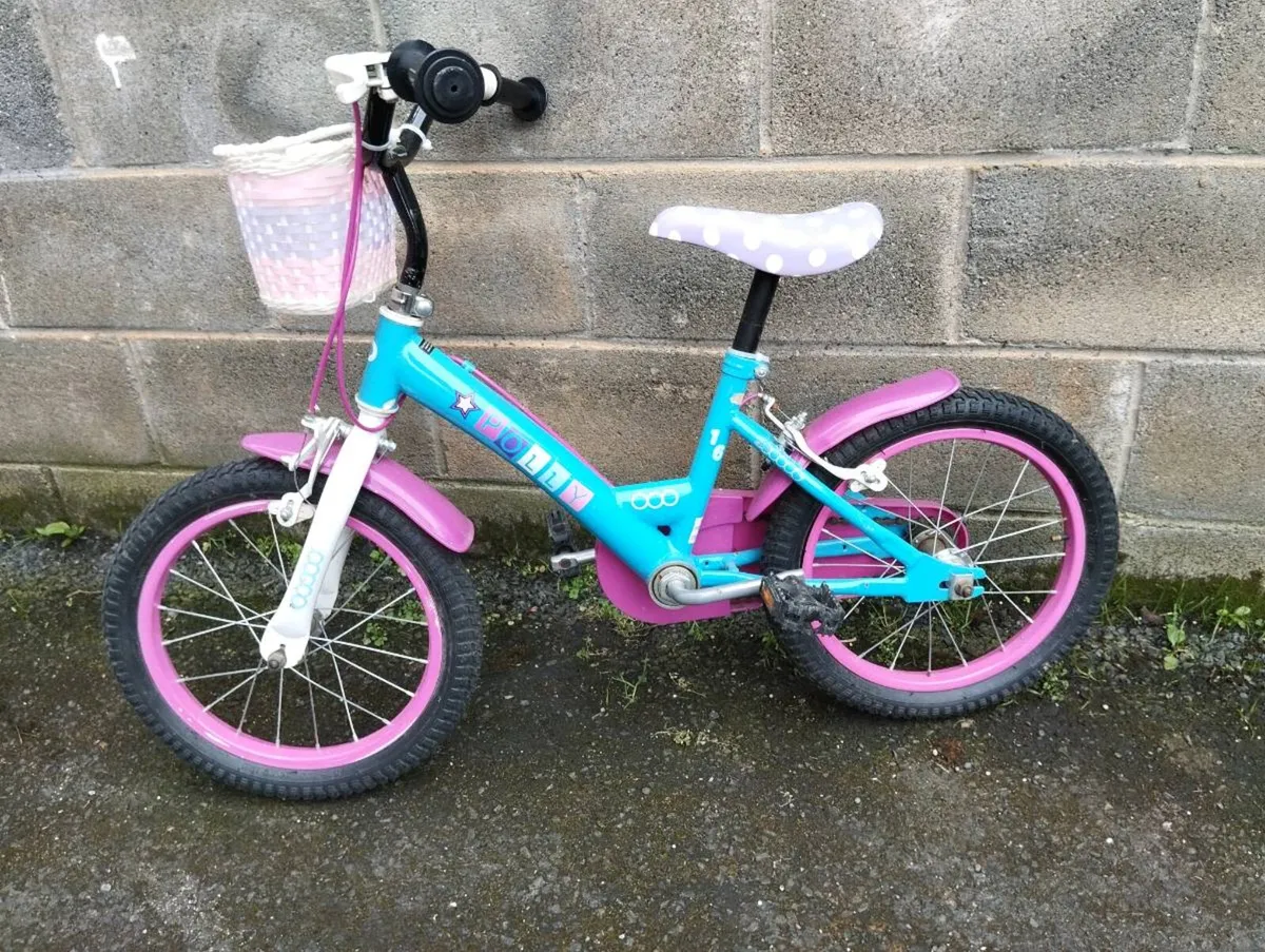 Girls 16inch bike - Image 2