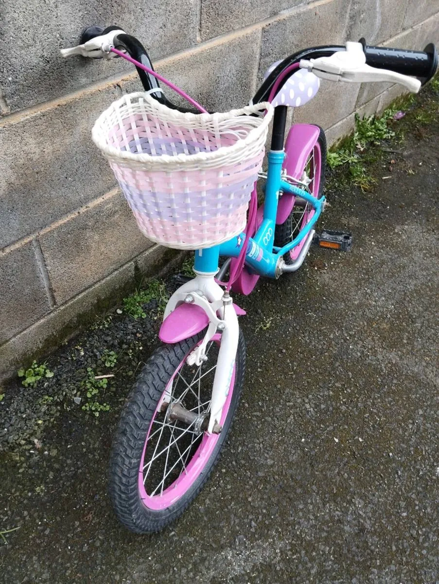 Girls 16inch bike - Image 3