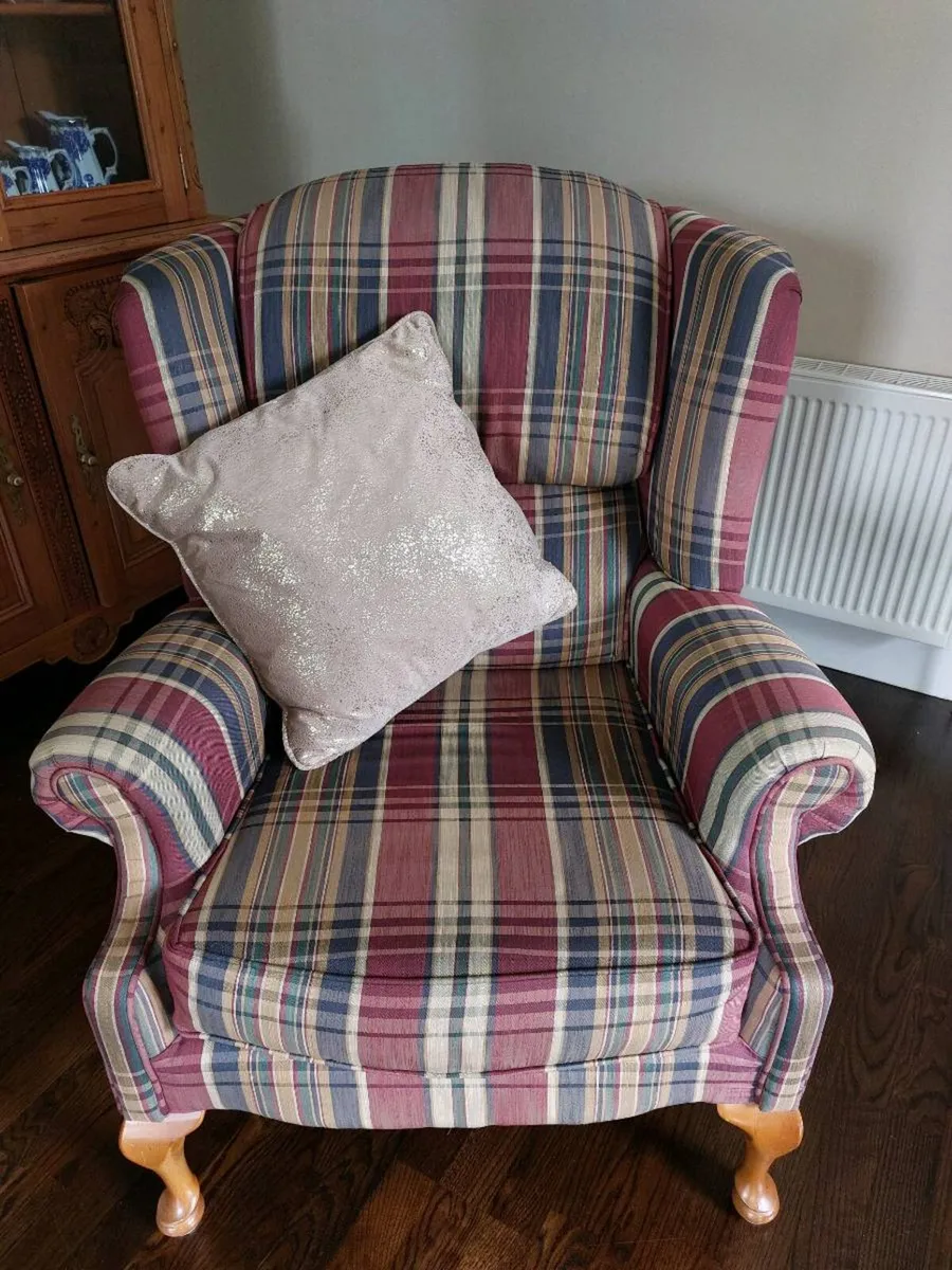 Chaise longue and armchair - Image 2