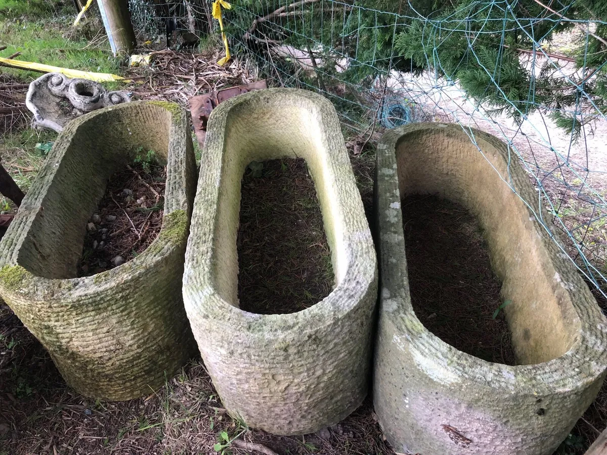 5 x beautiful hand carved stone troughs - Image 1