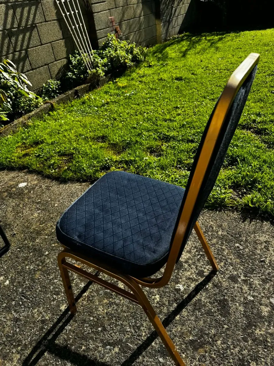 banquet chairs for parties, events, etc.. - Image 1