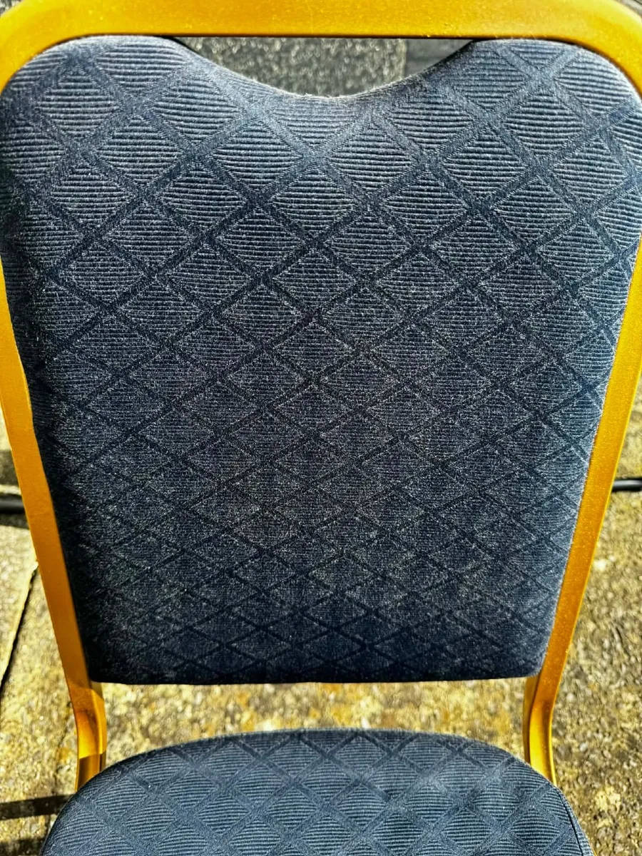 banquet chairs for parties, events, etc.. - Image 3