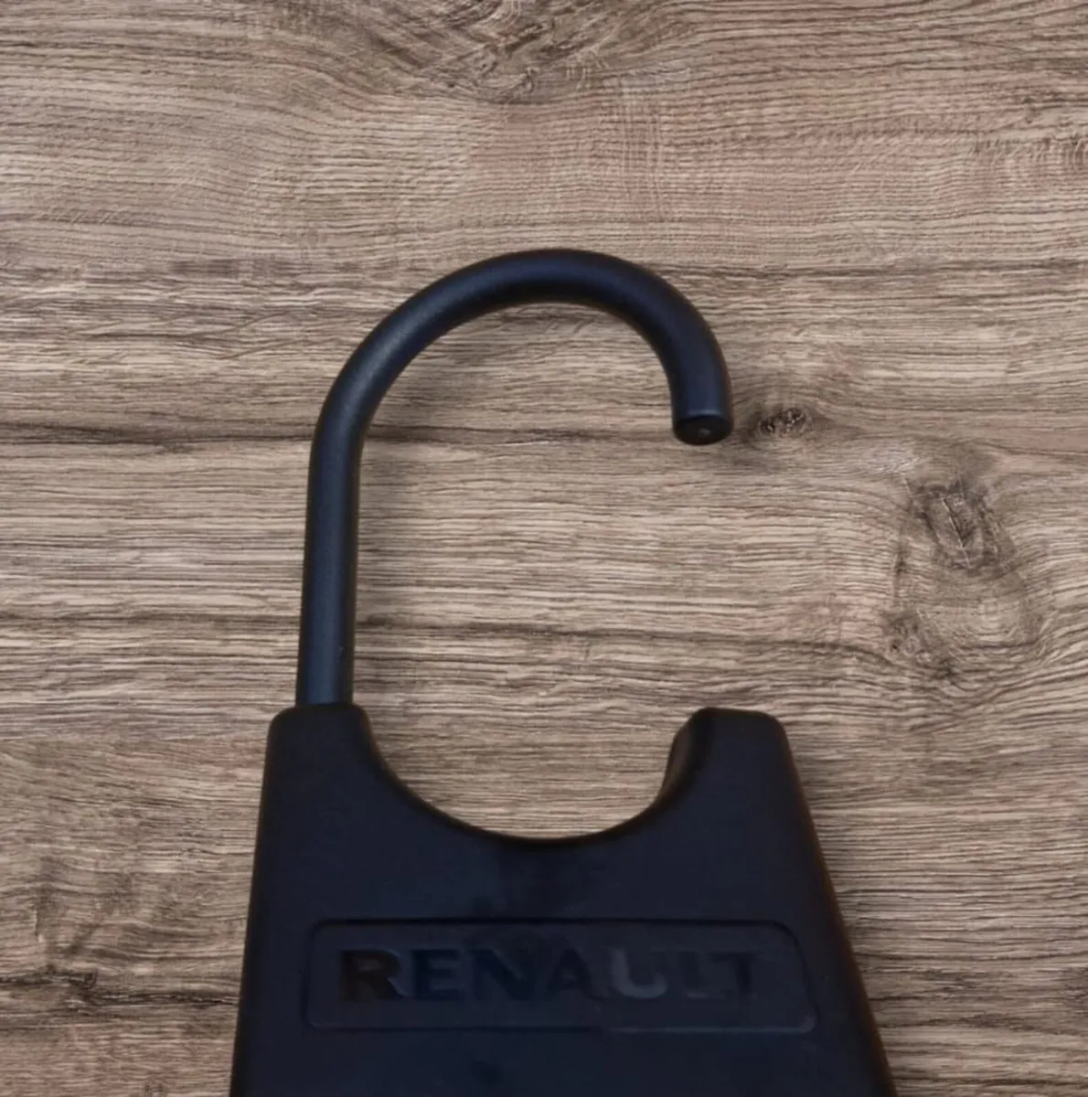 Brand New Genuine Renault Hanger - Image 4