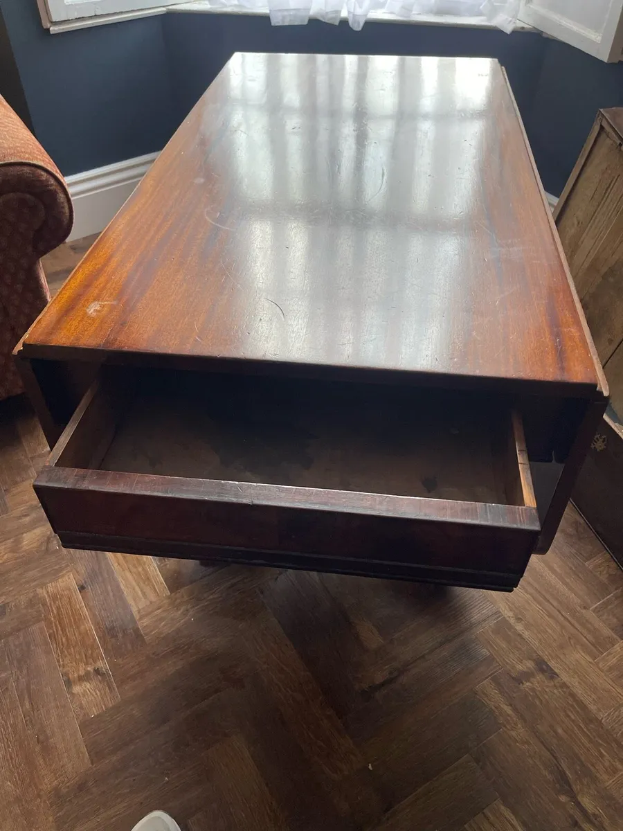 Georgian mahogany leaf table - Image 2