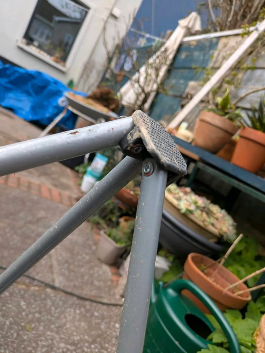 Free camping chair - Image 4