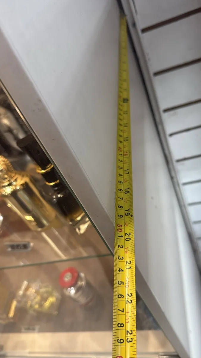 Display cabinets - Image 4