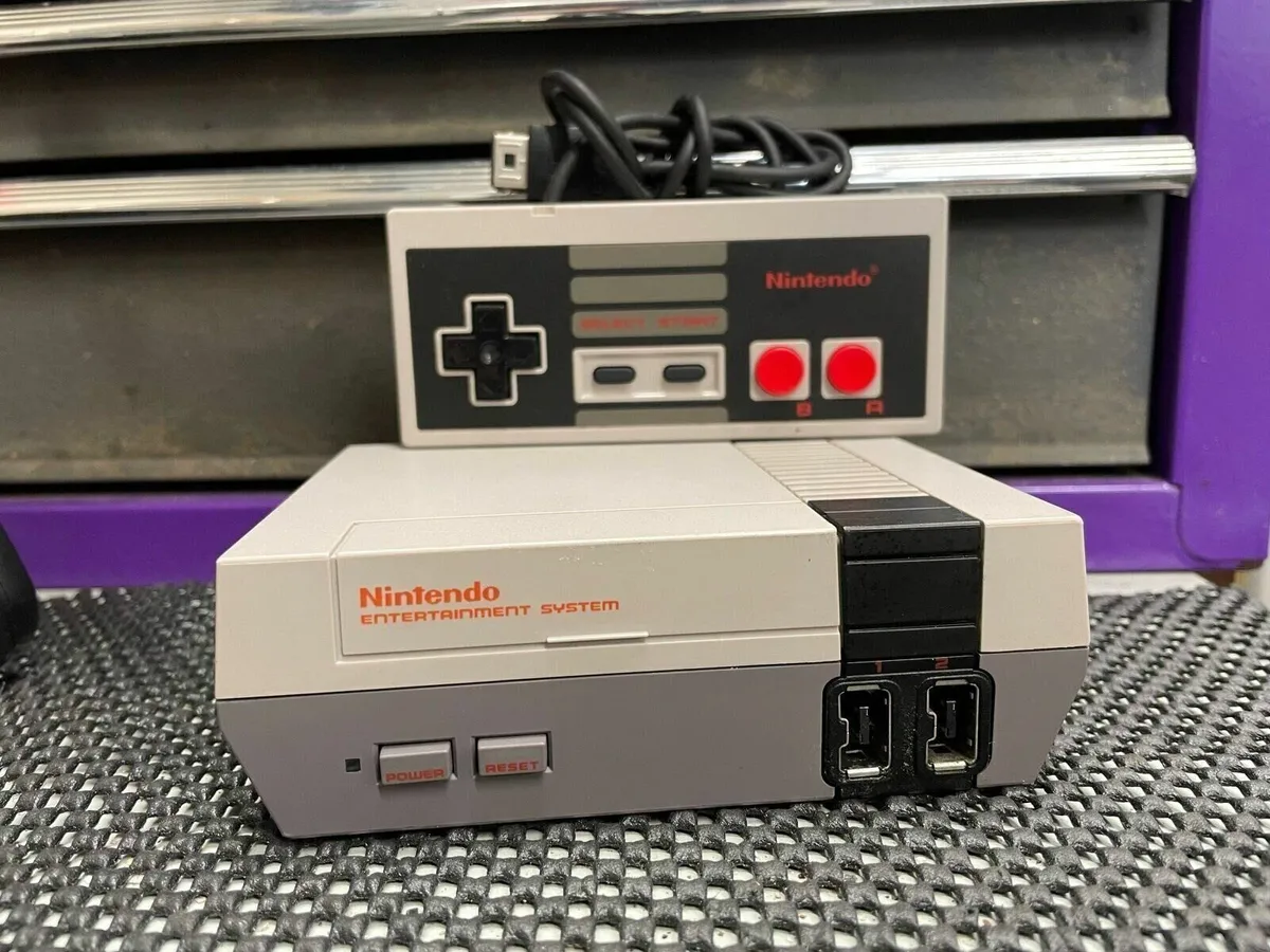 Mini NES - Image 1