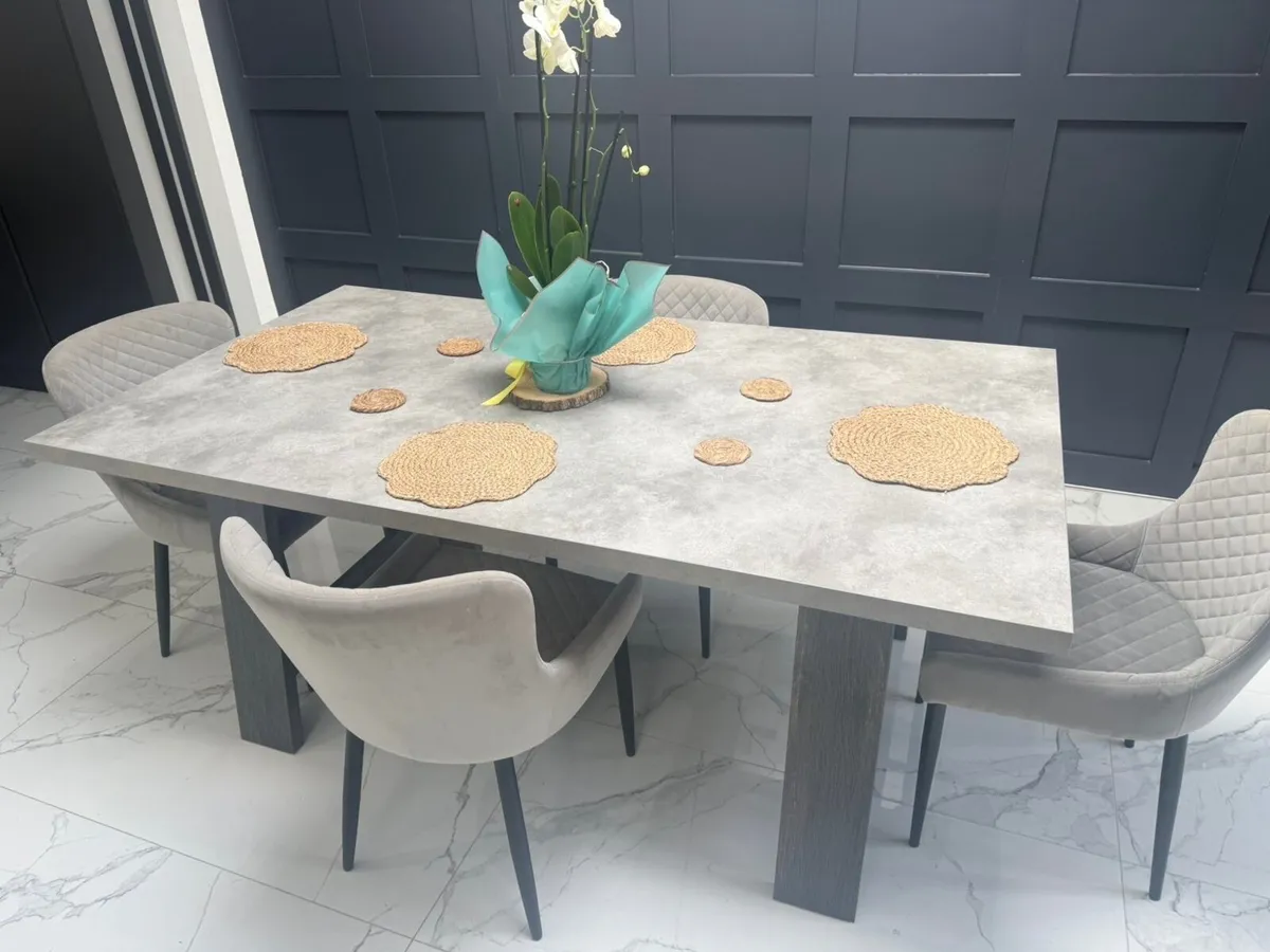 Kitchen Table & Chairs - Image 1