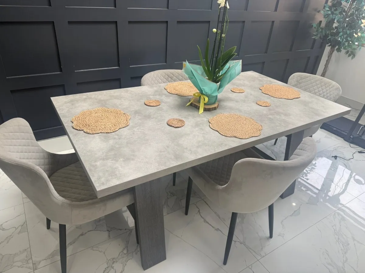 Kitchen Table & Chairs - Image 2