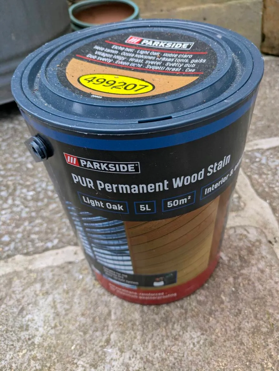 Wood stain free to take away - Image 1