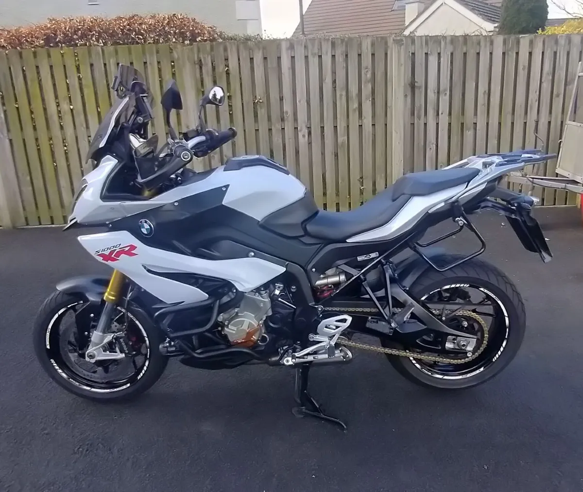 BMW S 1000 XR 2016 One Owner From New - Image 4