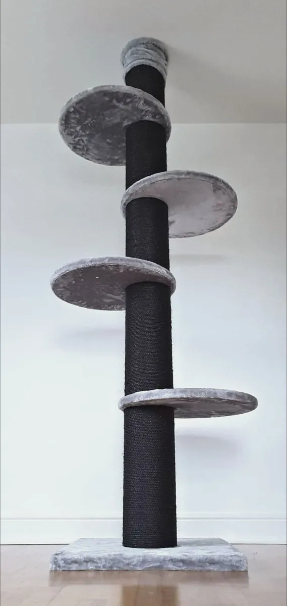 XXL grey blackline cat tree - Image 1