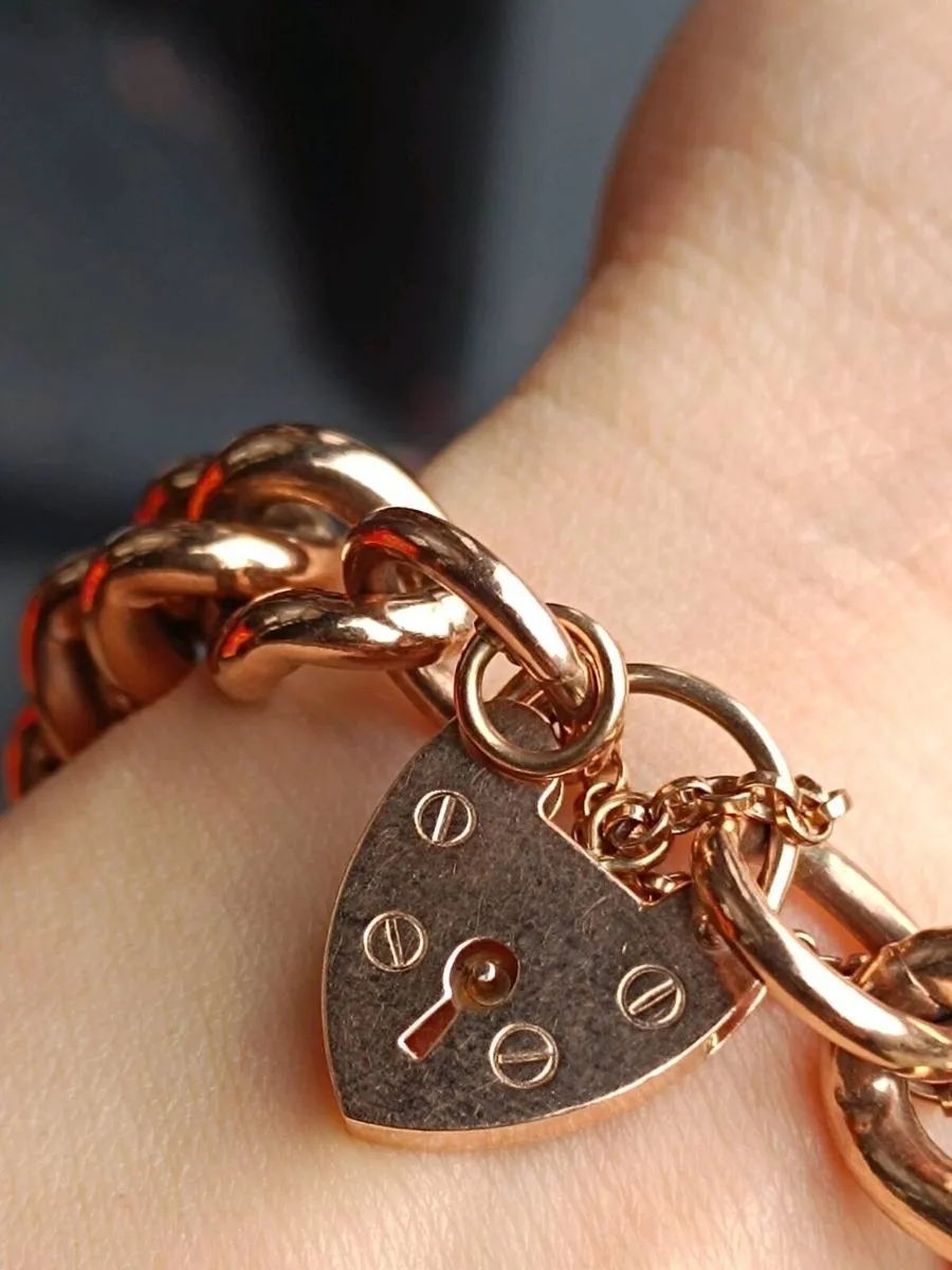 9k Rose Gold Vintage Curb Bracelet Heart Locket - Image 4