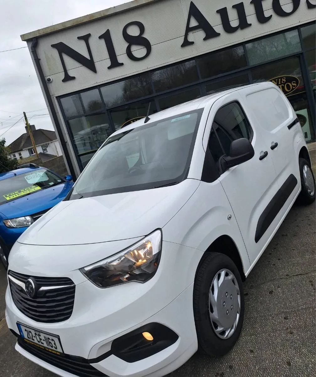 212 Vauxhall Combo Sportive 1.5 CDTi - Image 3