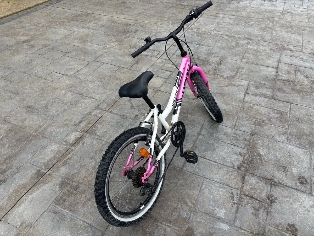 Girls 20” bike - Image 4