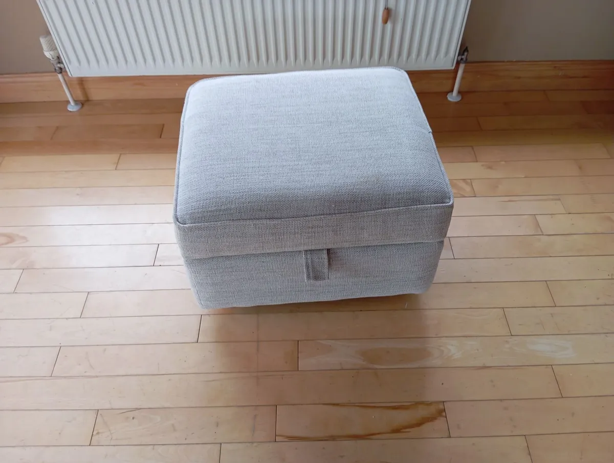 Furniture Suite - Image 3