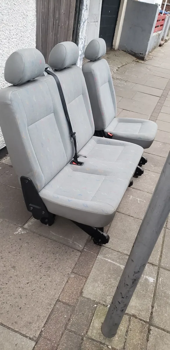 vw transporter t5 crew cab kombi rear seats vgc - Image 4