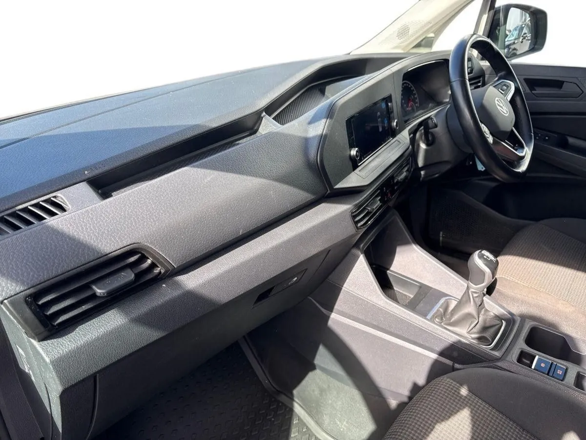 Volkswagen Caddy CADDY CARGO ED TDI 102BHP Plus VA - Image 2