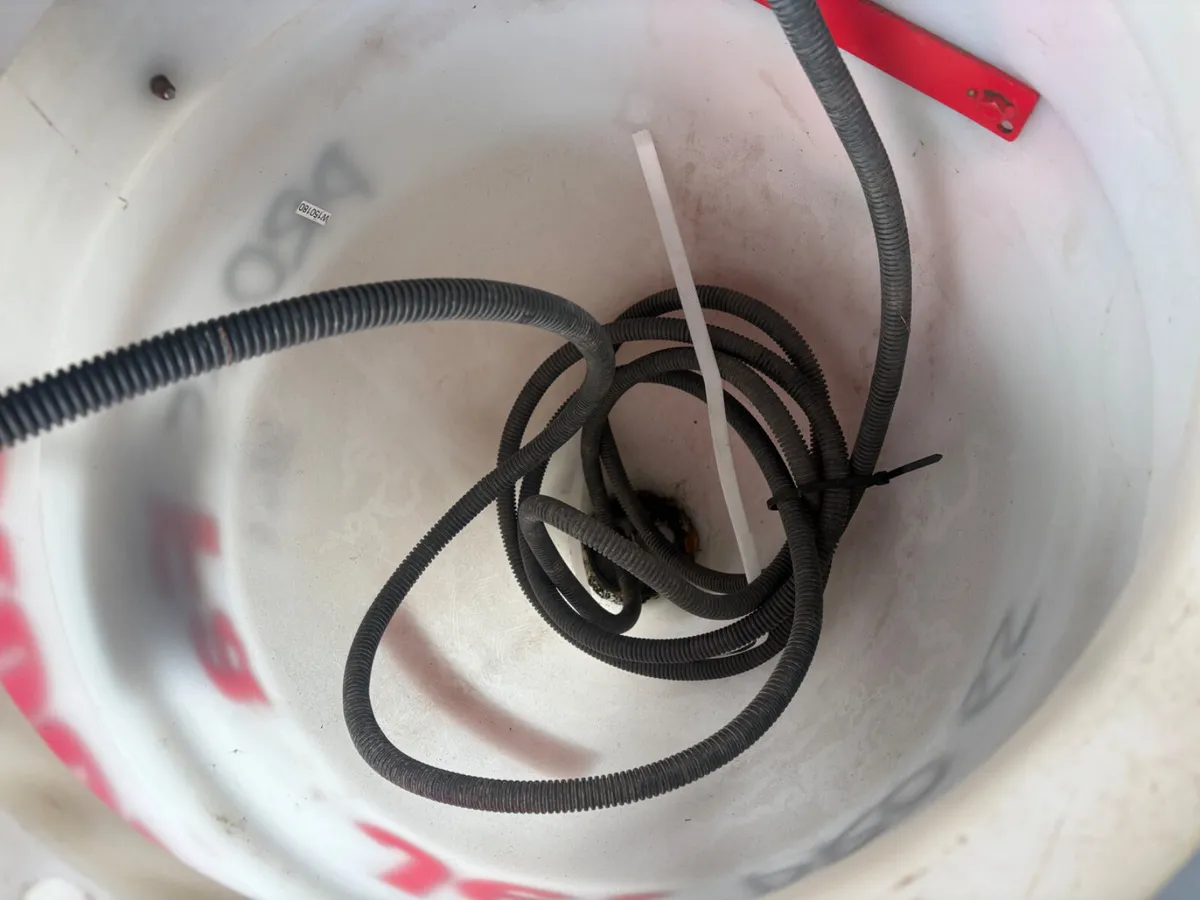 Stocks AG65 Seeder / Broadcaster - Image 4