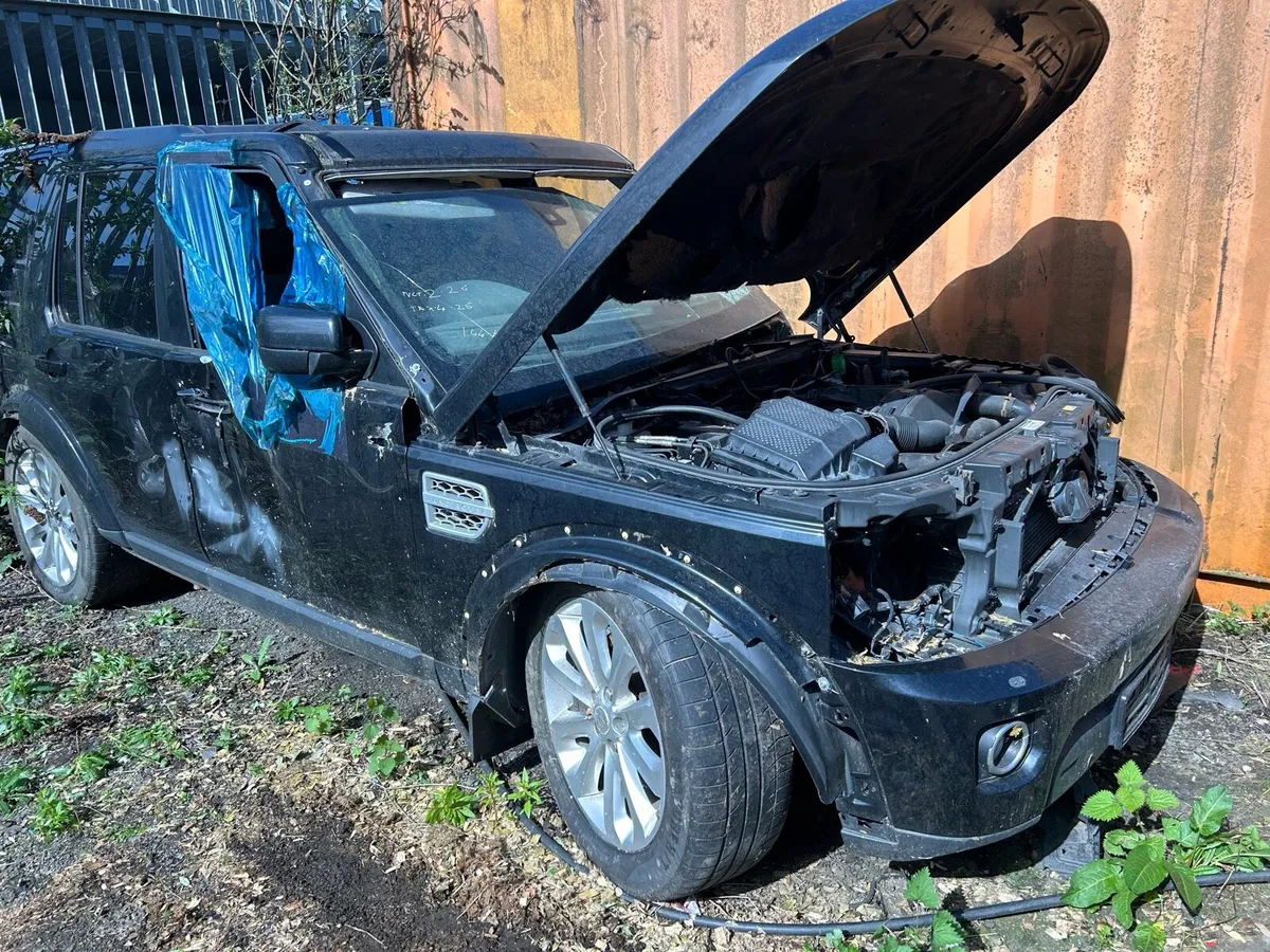 2011 Land Rover discovery - Image 2