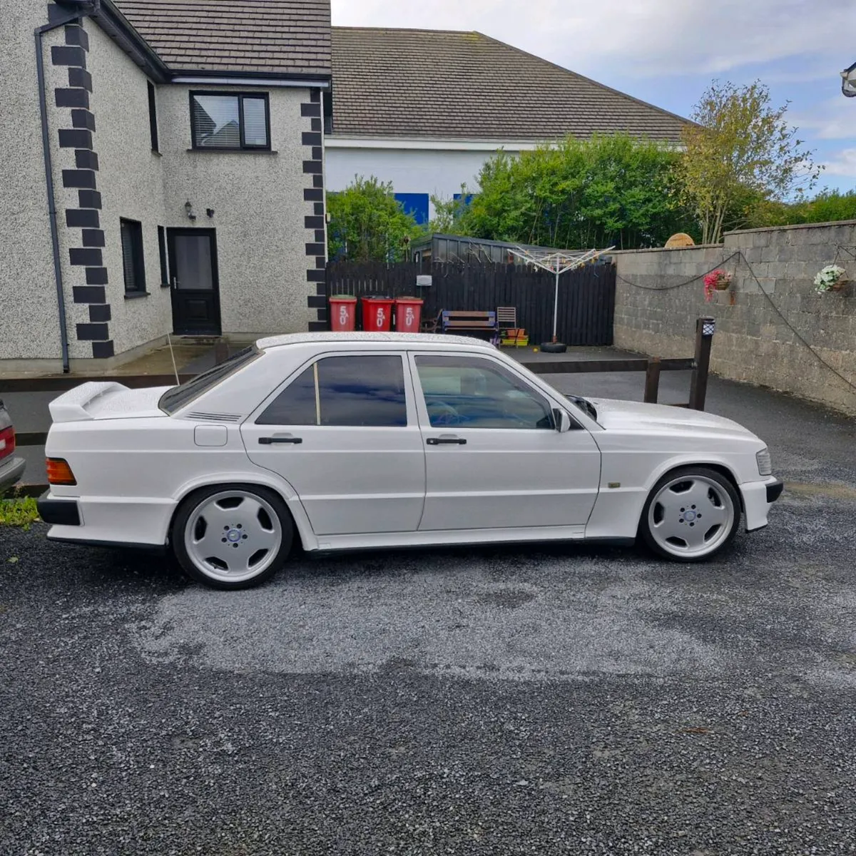 Mercedes 190e - Image 1