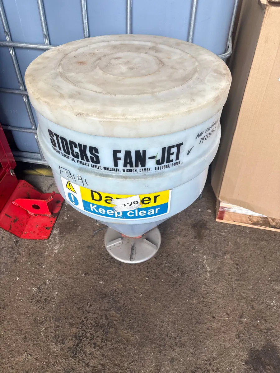 Stocks Fan Jet Seeder / Broadcaster - Image 3