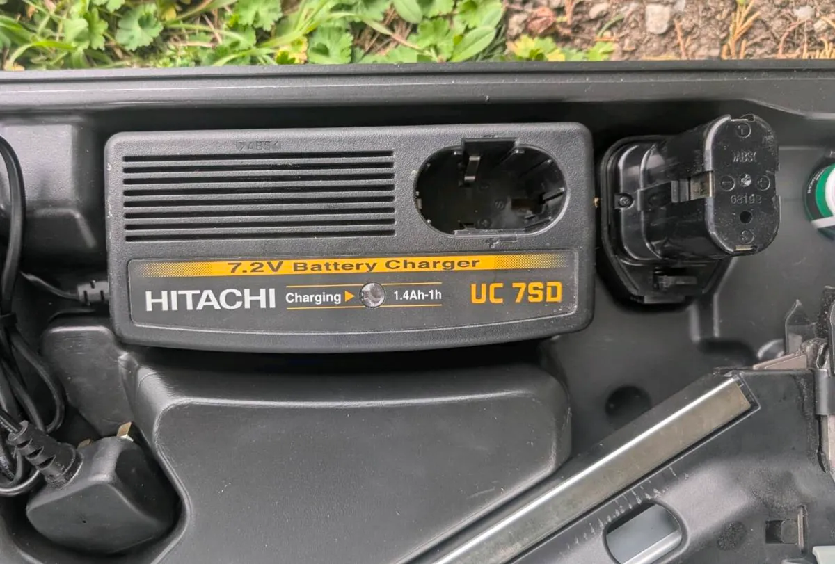 Hitachi 1st & 2nd fix Nail Gun Kits - Serviced - Image 4