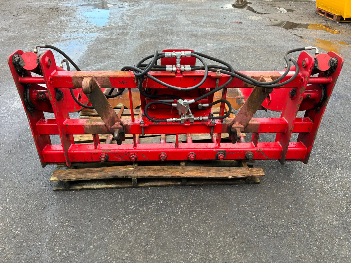 Nugent Bale Cutter - Image 3