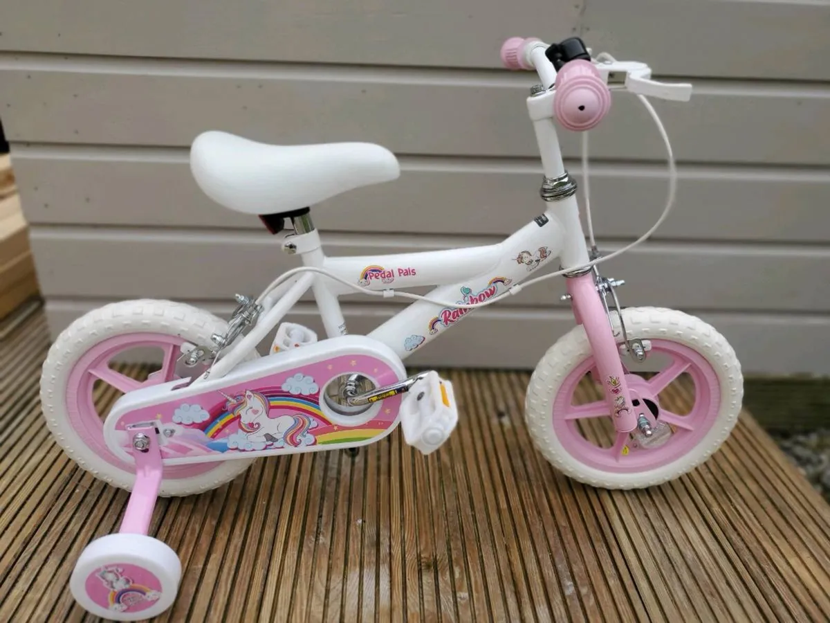 12" bikes with stabilizers - Image 1